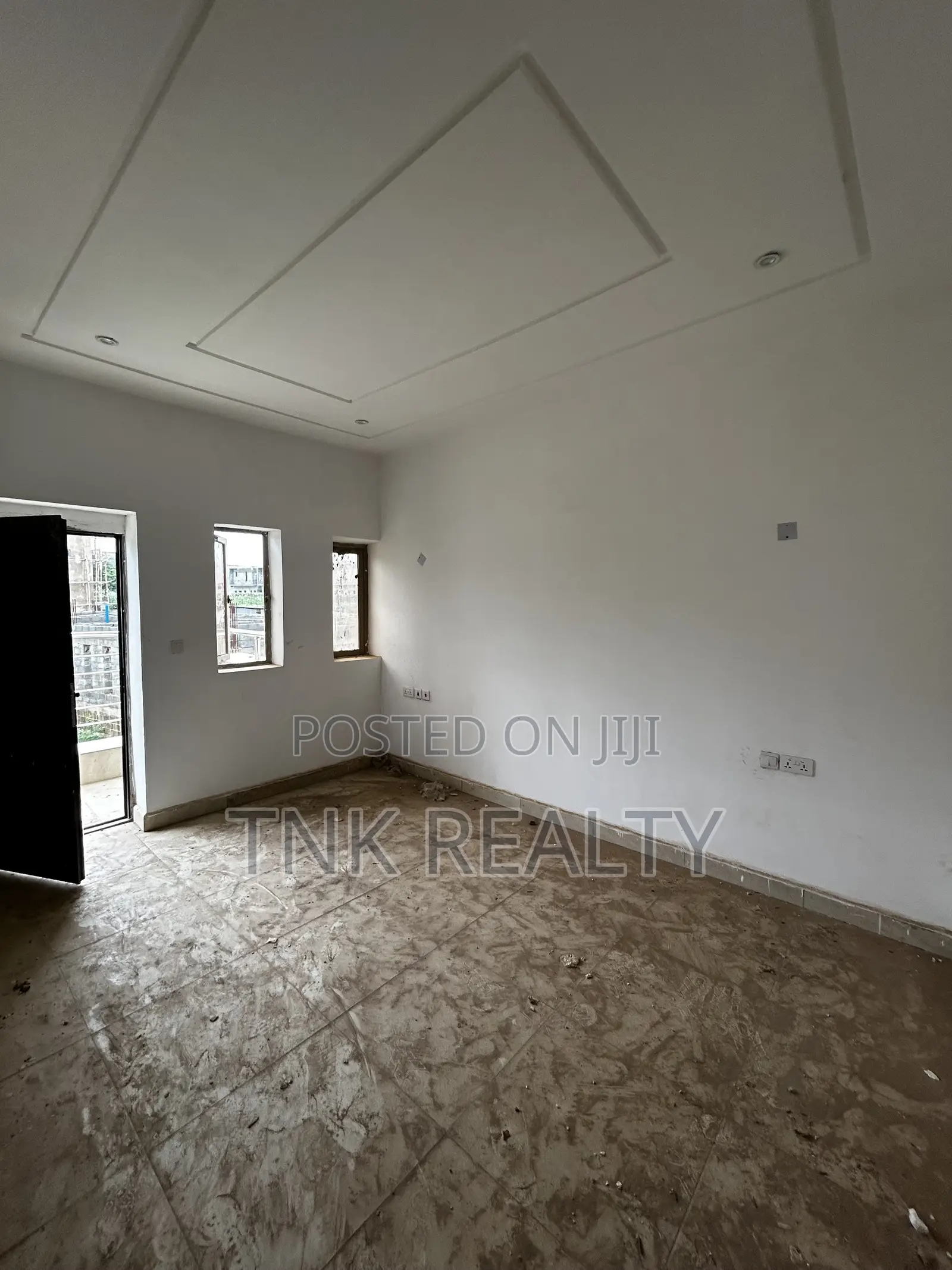 4 Bedroom Terrace for Sale