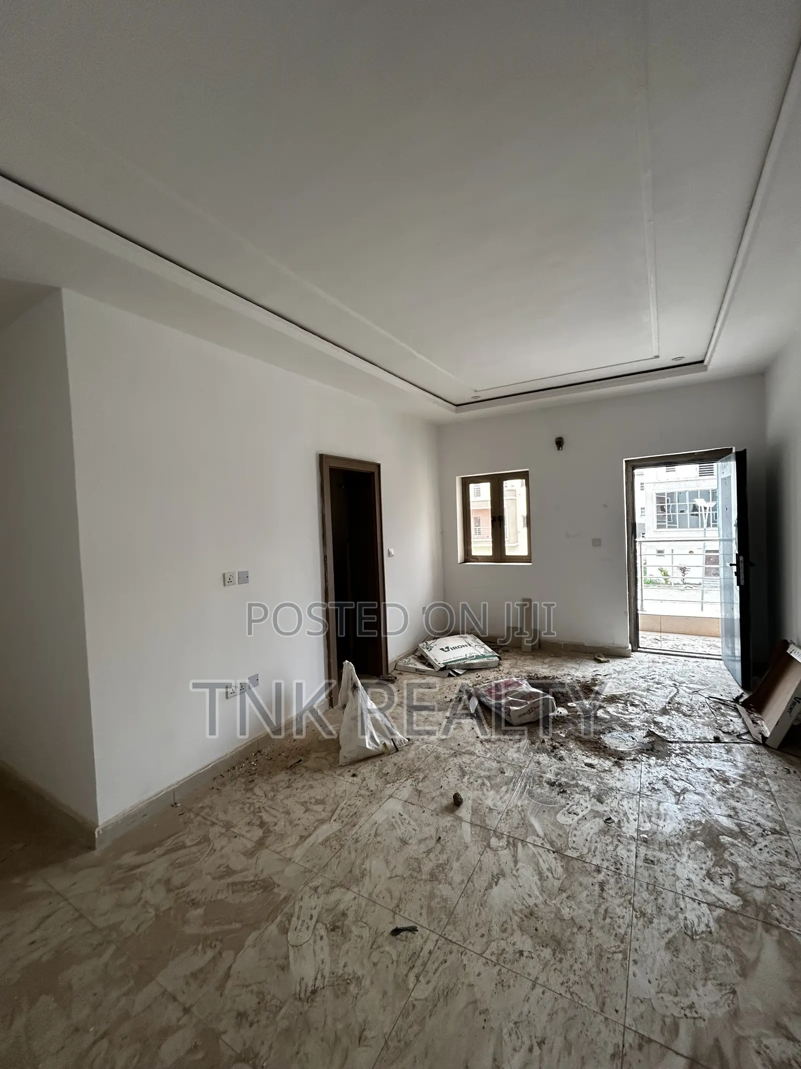 4 Bedroom Terrace for Sale
