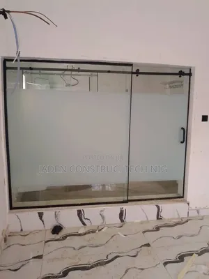 Luxury Bathroom Glass Cubicle