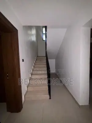 4bdrm Duplex in Garki, Area 7 for rent