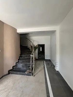 3bdrm Block of Flats in Garki, Area 8 for sale