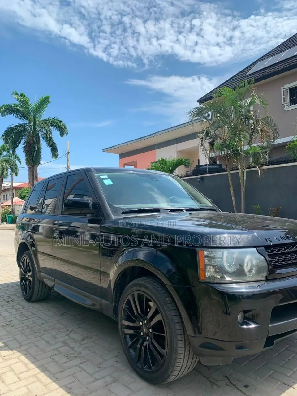 Land Rover Range Rover 2011 Black