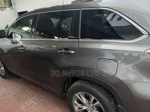 Toyota Highlander 2015 Beige