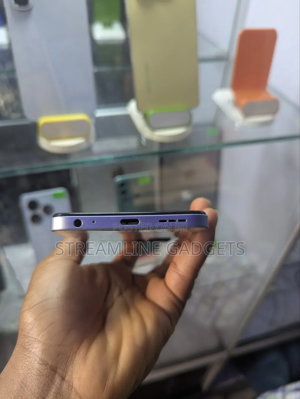 Infinix Hot 30i 128 GB White