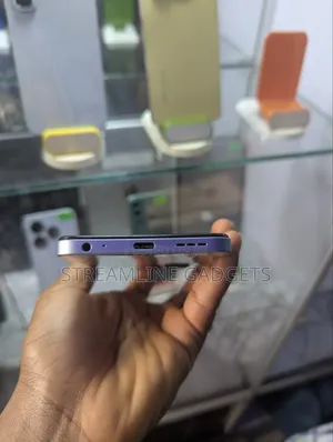 Infinix Hot 30i 128 GB White