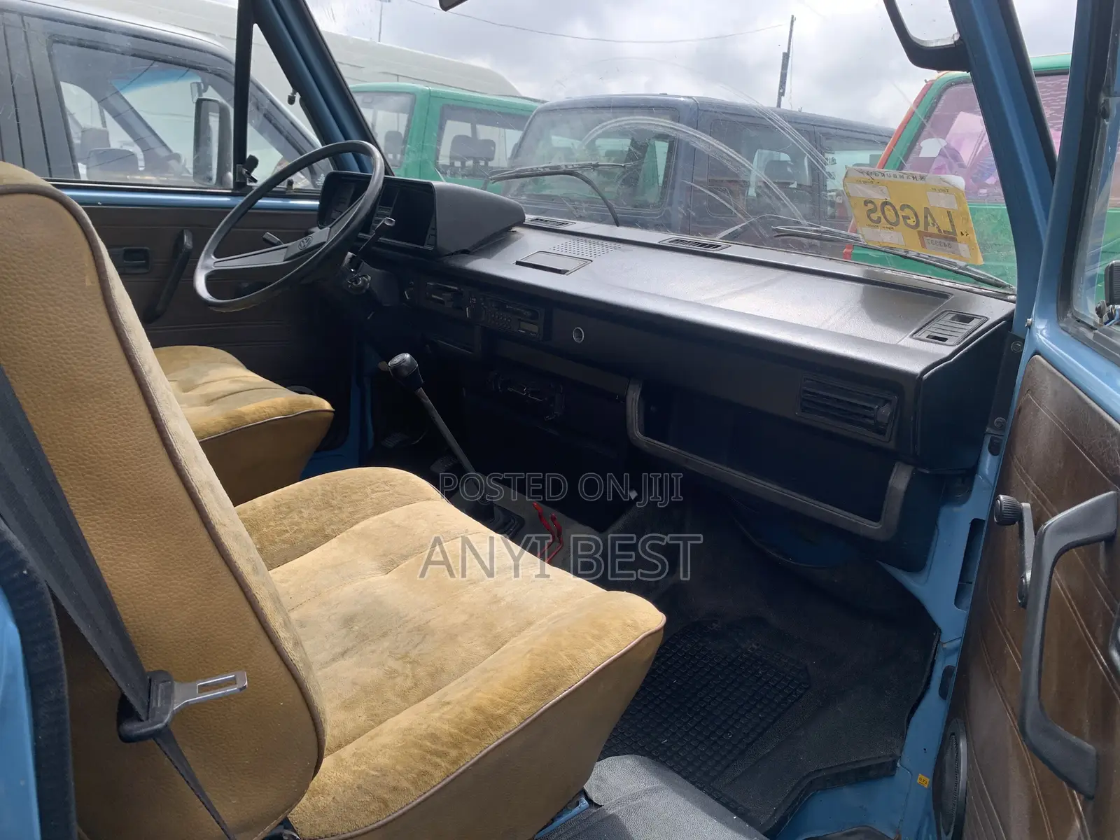 Volkswagen Transporter 2000 Blue