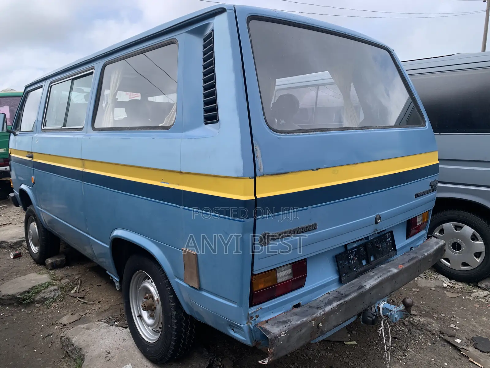 Volkswagen Transporter 2000 Blue