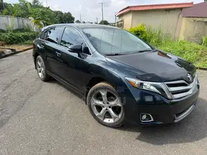 Toyota Venza Limited AWD V6 2013 Black