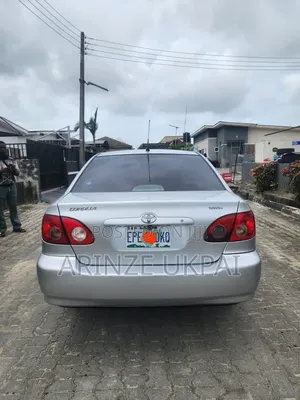 Toyota Corolla 2005 Silver