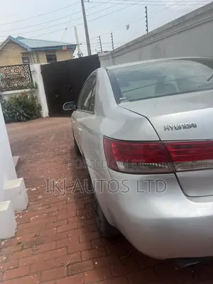 Hyundai Sonata 2008 Silver