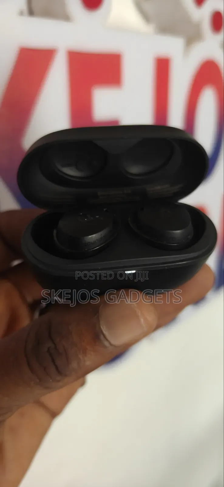 Soundcore A3i Noise Cancelling Earbuds