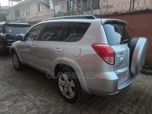 Toyota RAV4 2007 Silver