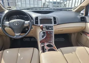 Toyota Venza 2011 Gray