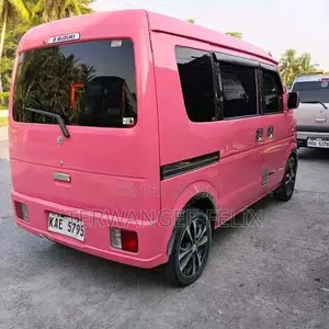 Suzuki Every 2012 Pink