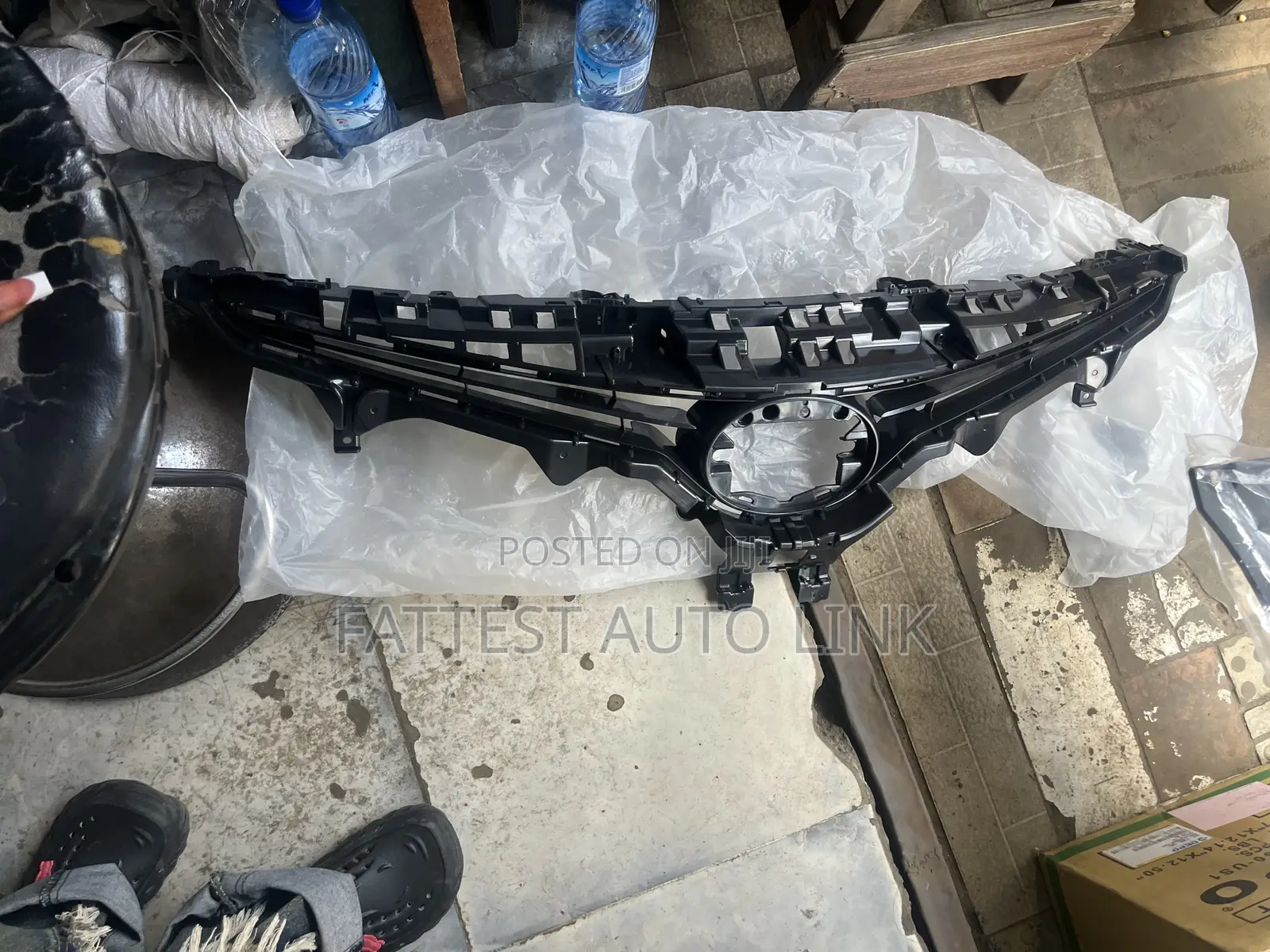 Front Grill Camry 018
