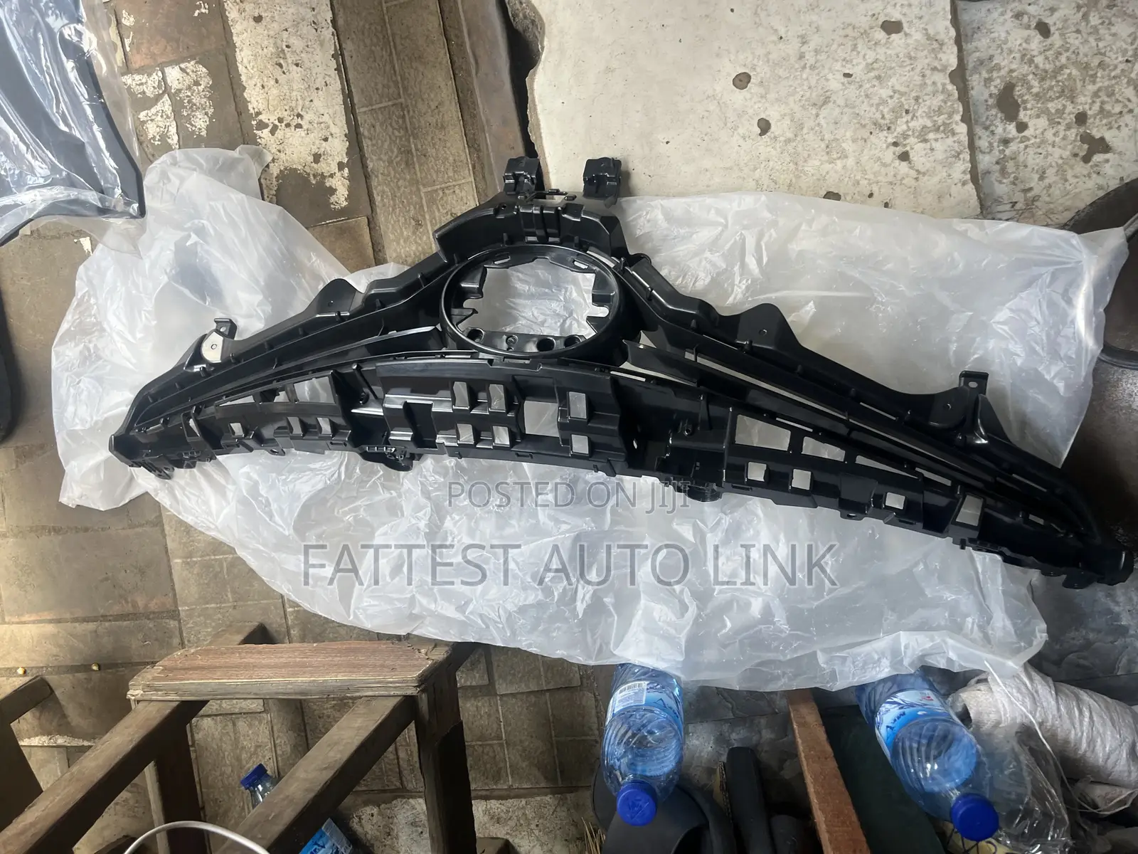 Front Grill Camry 018
