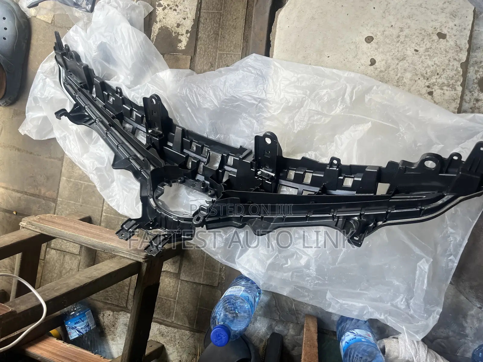 Front Grill Camry 018
