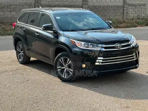 Toyota Highlander 2019 Black