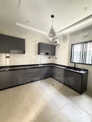 4bdrm Duplex in Jahi for sale