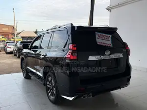Toyota Land Cruiser Prado 2018 Black