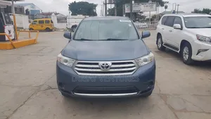 Toyota Highlander 2012 Blue