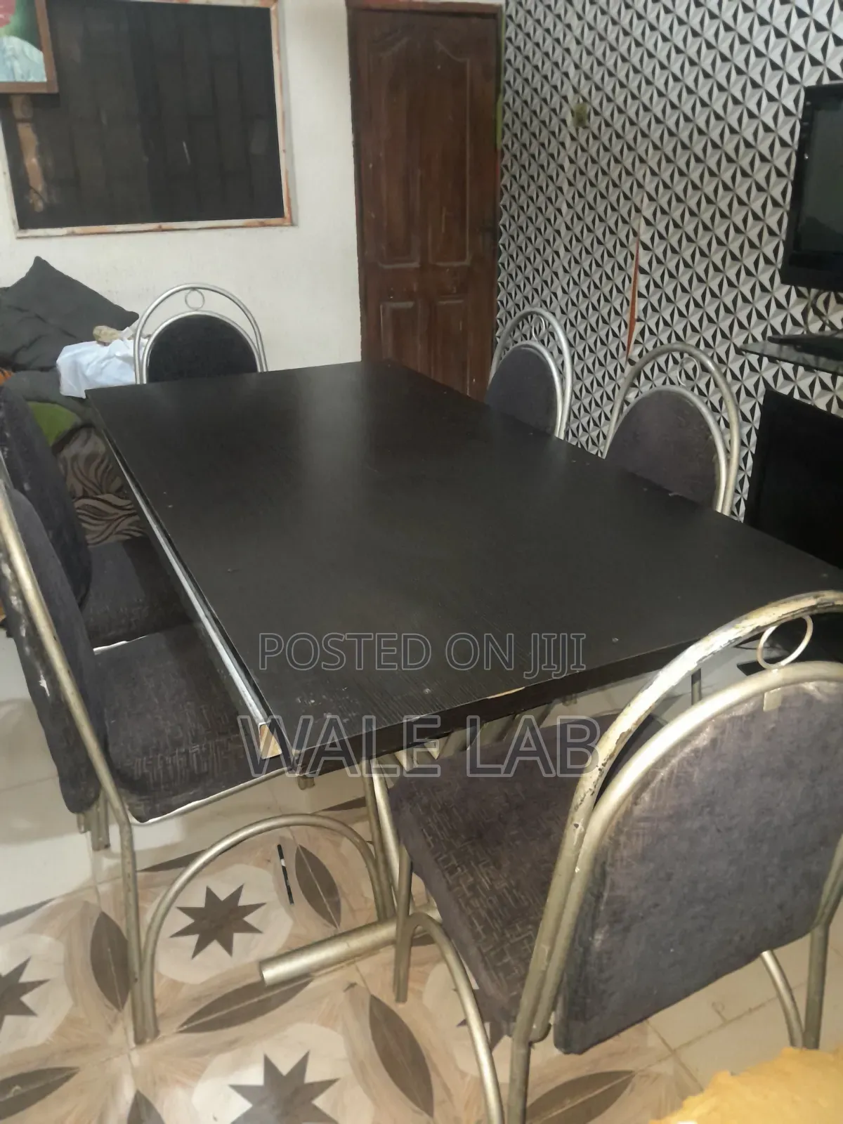 Dinning Table  With 6 Chairs