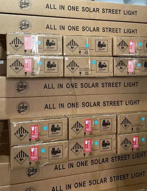 Original Wakatek 12eyes All in One Aluminium Body Solar Streetlight