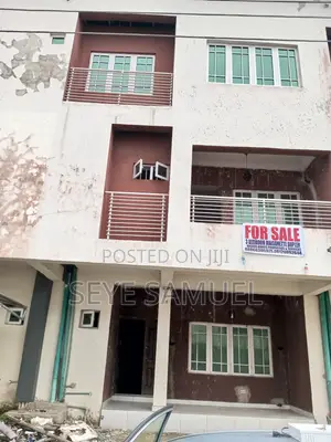 3bdrm Maisonette in Meridian Park, Off Lekki-Epe Expressway for sale