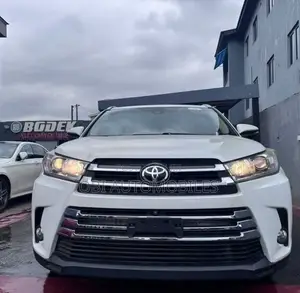 Toyota Highlander Limited Platinum 4x4 V6 (3.5L 6cyl 8A) 2018 White