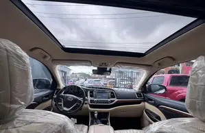 Toyota Highlander Limited Platinum 4x4 V6 (3.5L 6cyl 8A) 2018 White
