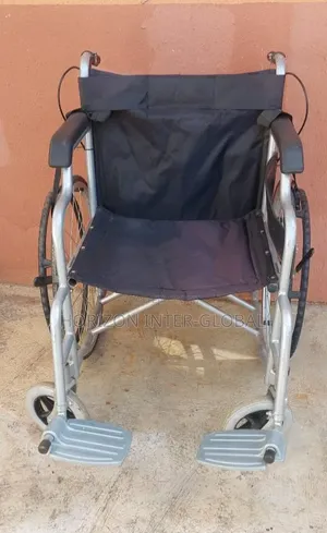 Self Propelled Foldable Wheelchair
