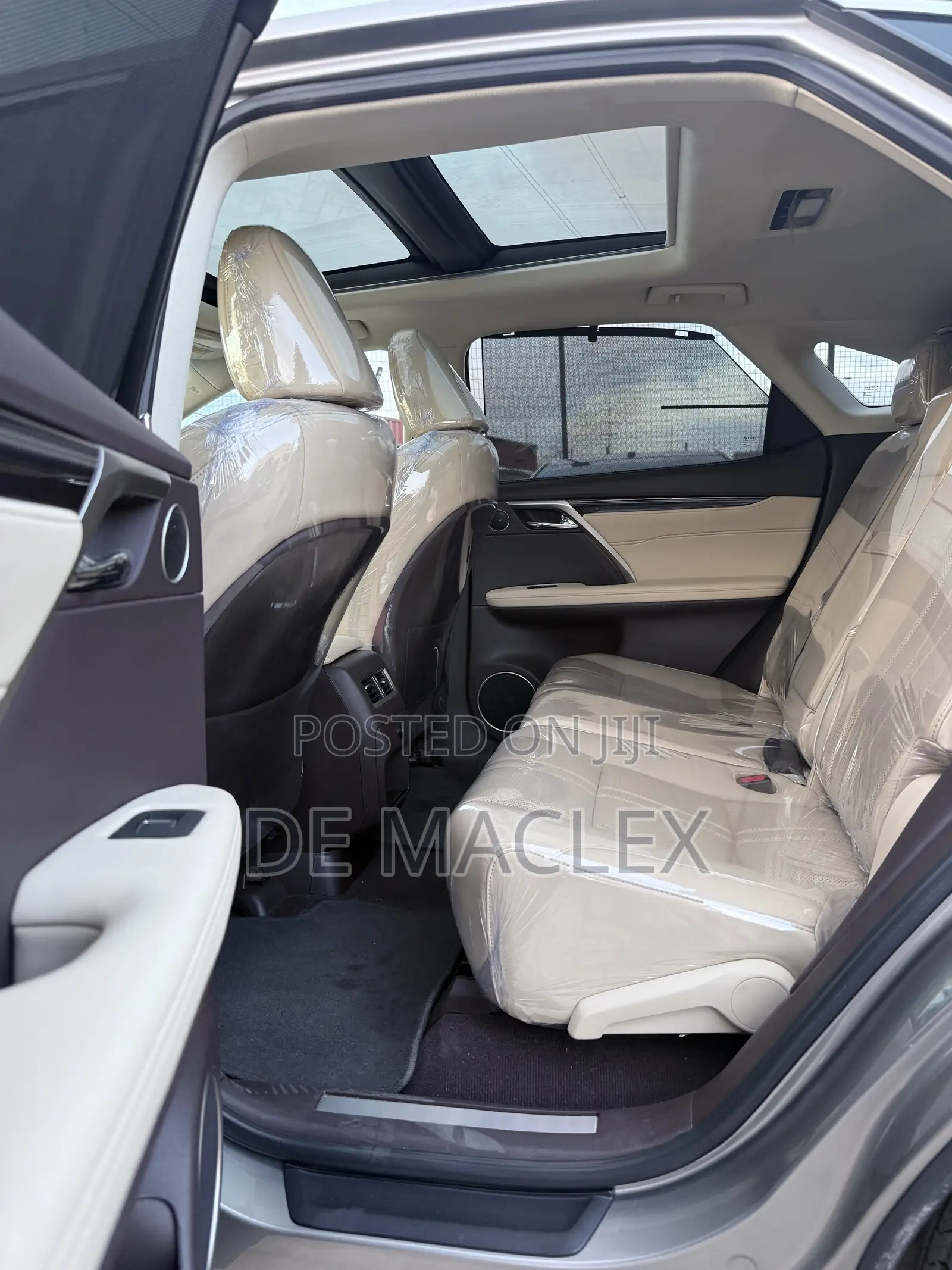 Lexus RX 2019