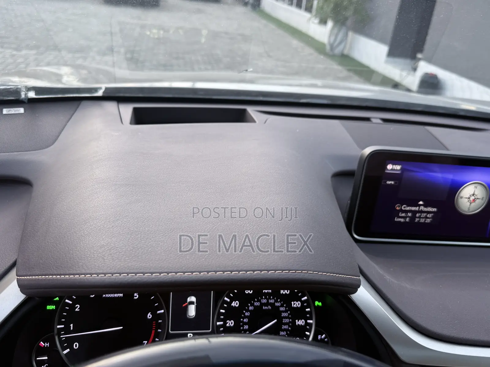 Lexus RX 2019