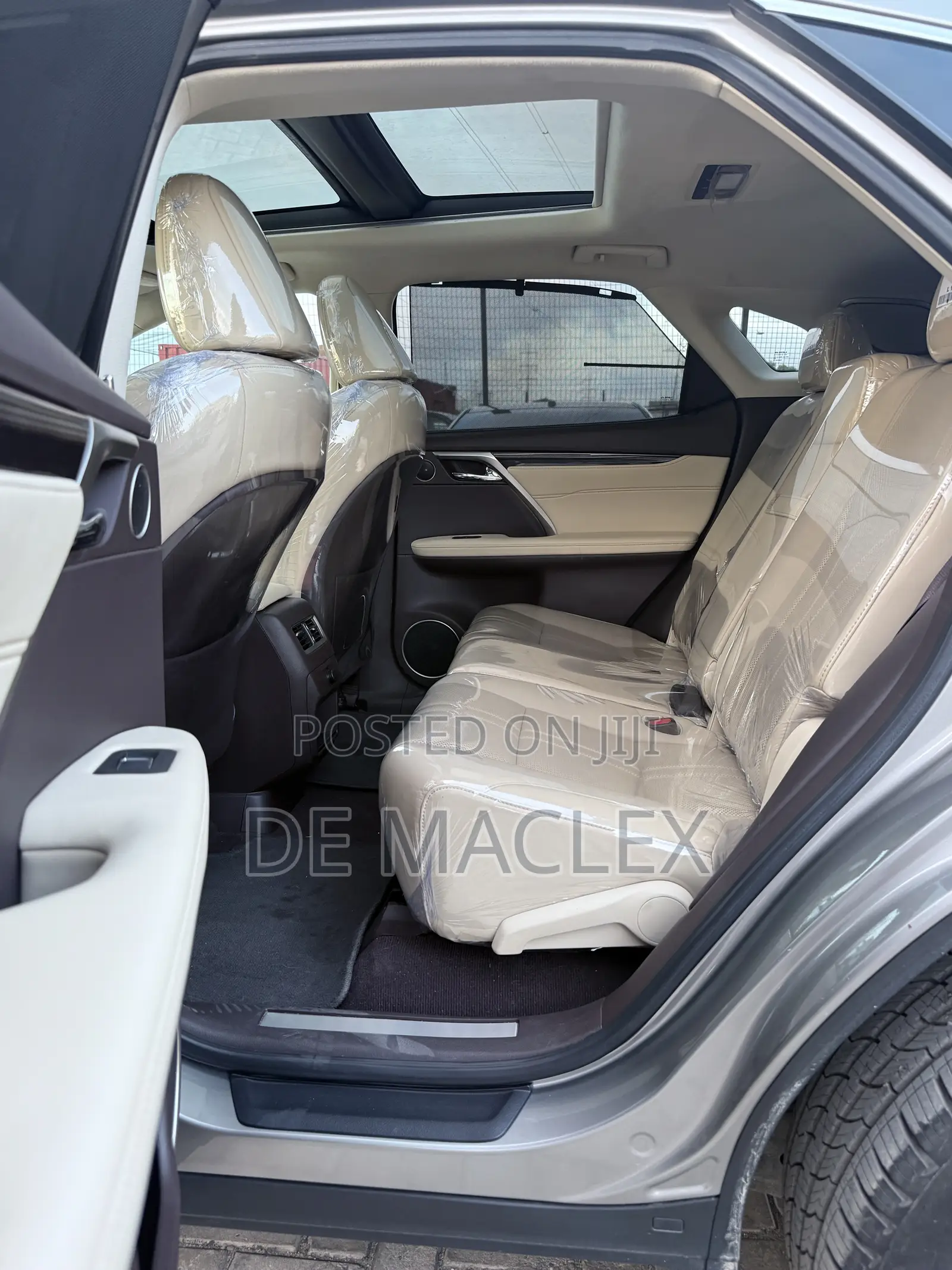 Lexus RX 2019
