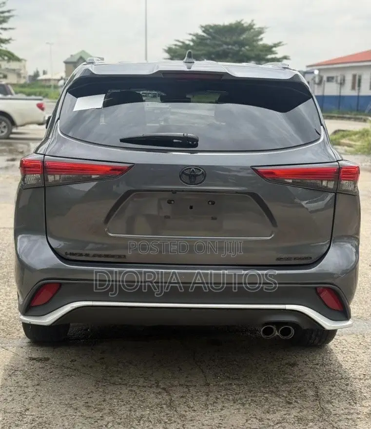 Toyota Highlander XSE 2022