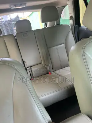 Ford Edge SEL 4dr AWD (3.5L 6cyl 6A) 2013 Gold