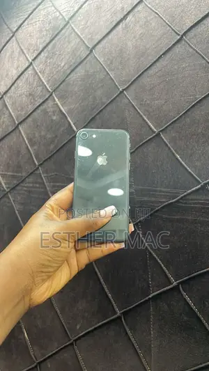 Apple iPhone 8 64 GB Black