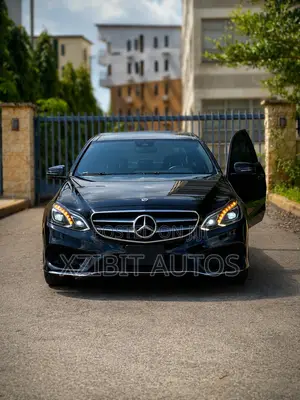 Mercedes-Benz E350 Base 4Matic Sedan AWD (3.5L 6cyl 7A) 2014 Black