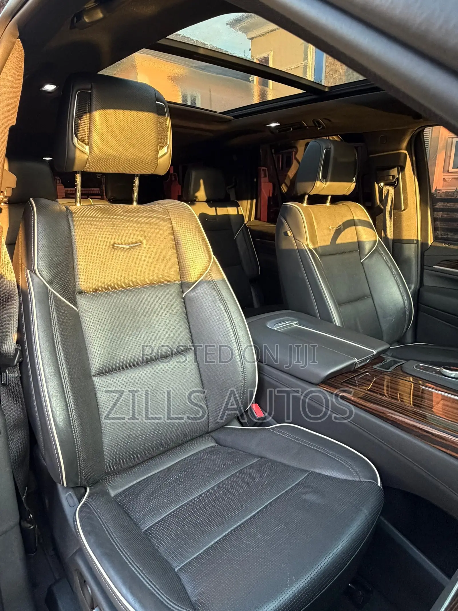 Cadillac Escalade 2023 Black