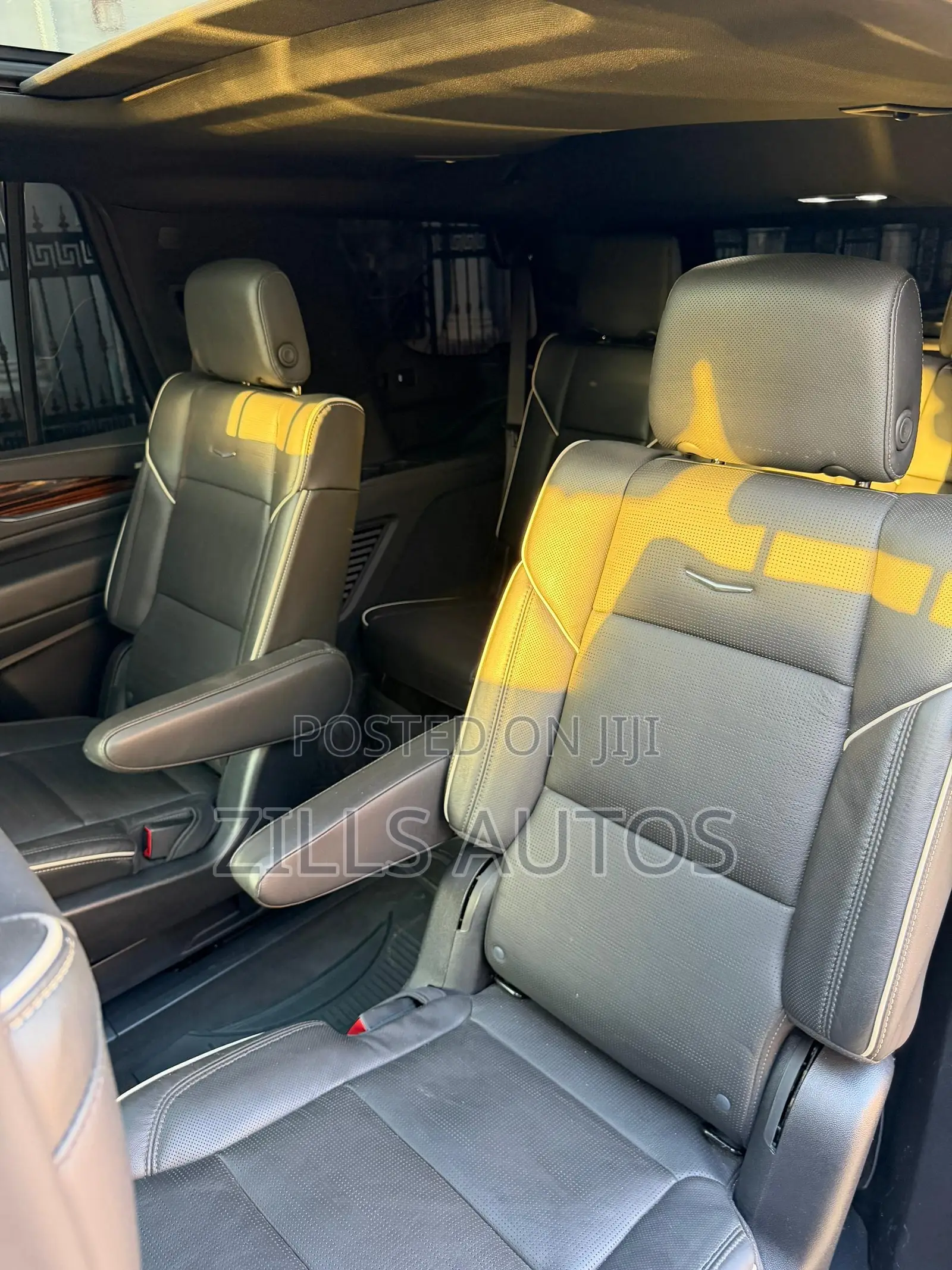 Cadillac Escalade 2023 Black