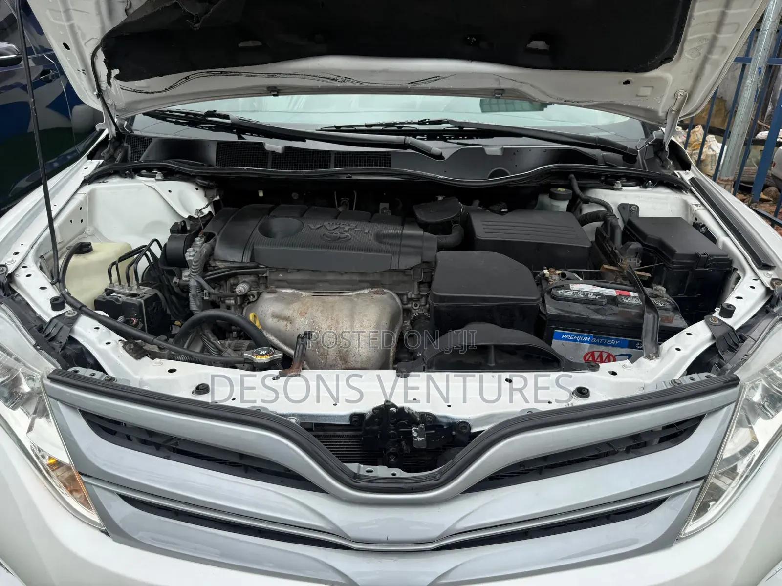 Toyota Venza LE 2013 White