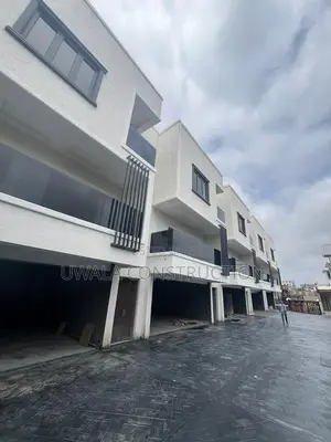 4bdrm Duplex in Guzape District for sale