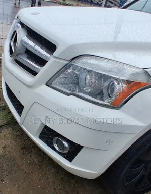 Mercedes-Benz GLK-Class 2010 White
