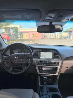 Hyundai Sonata Limited 4dr Sedan (2.4L 4cyl 6A) 2015 Gray
