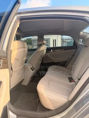 Hyundai Sonata Limited 4dr Sedan (2.4L 4cyl 6A) 2015 Gray