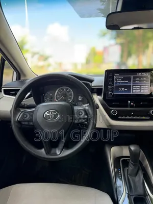 Toyota Corolla 2019 White