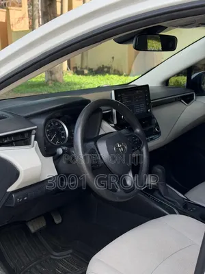 Toyota Corolla 2019 White