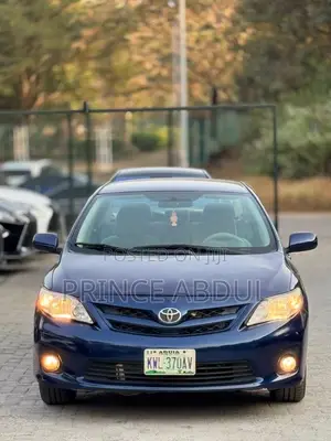 Toyota Corolla 2013 Blue