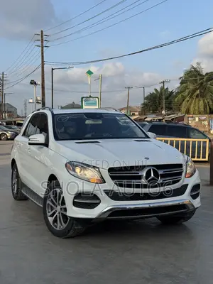 Mercedes-Benz GLE-Class GLE 350d 4MATIC 2017 White