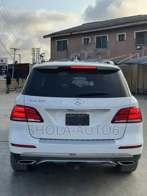 Mercedes-Benz GLE-Class GLE 350d 4MATIC 2017 White